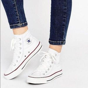 Converse White Chucks